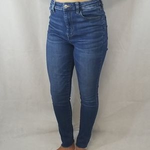 AEO Super Hi-Rise Crop Jeans size 10